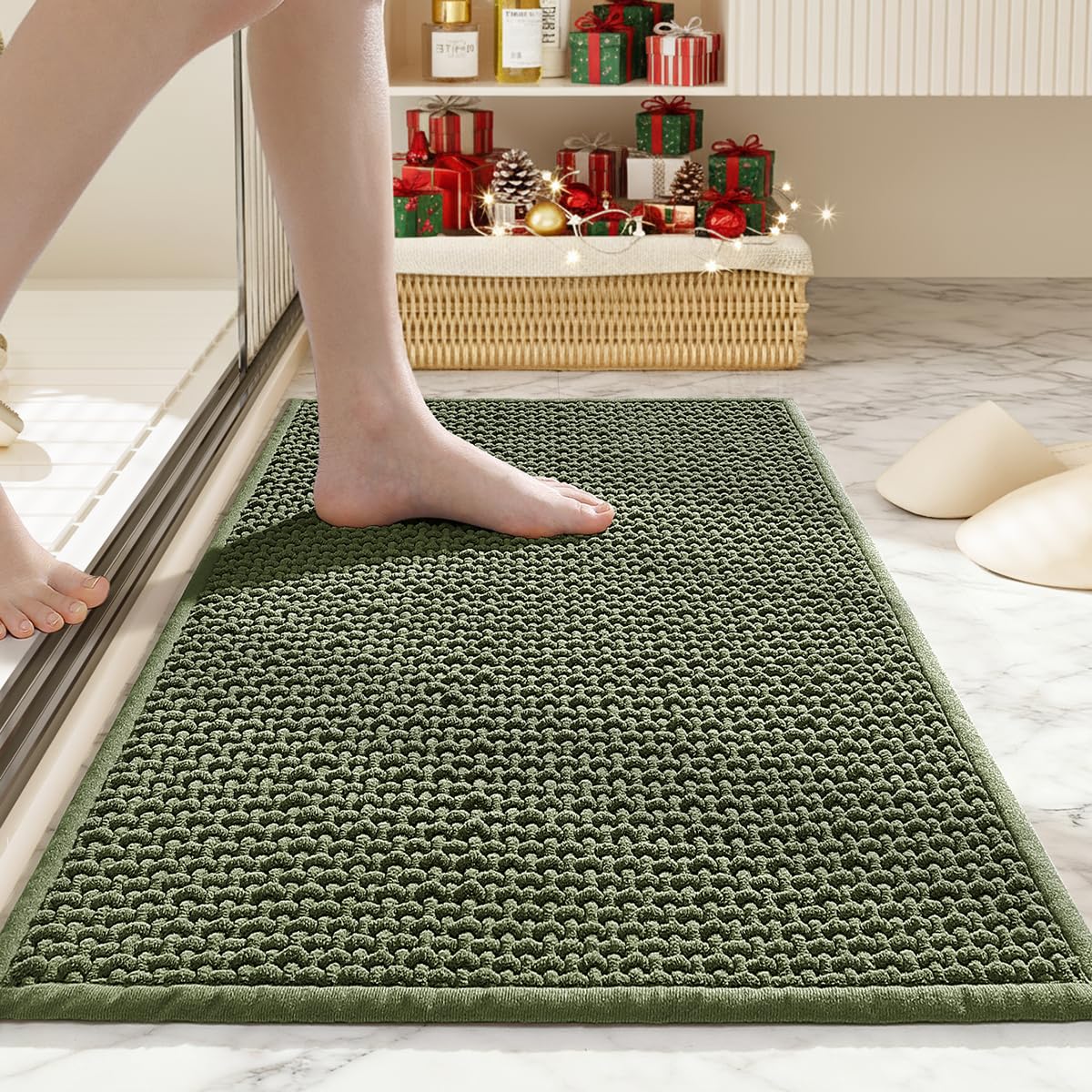 Bathroom Rugs Non Slip Washable, Super Absorbent Thin Bath Mat for Small Quick Dry Low Pile Bathroom Rug, (Navy Blue, 32″x20″)