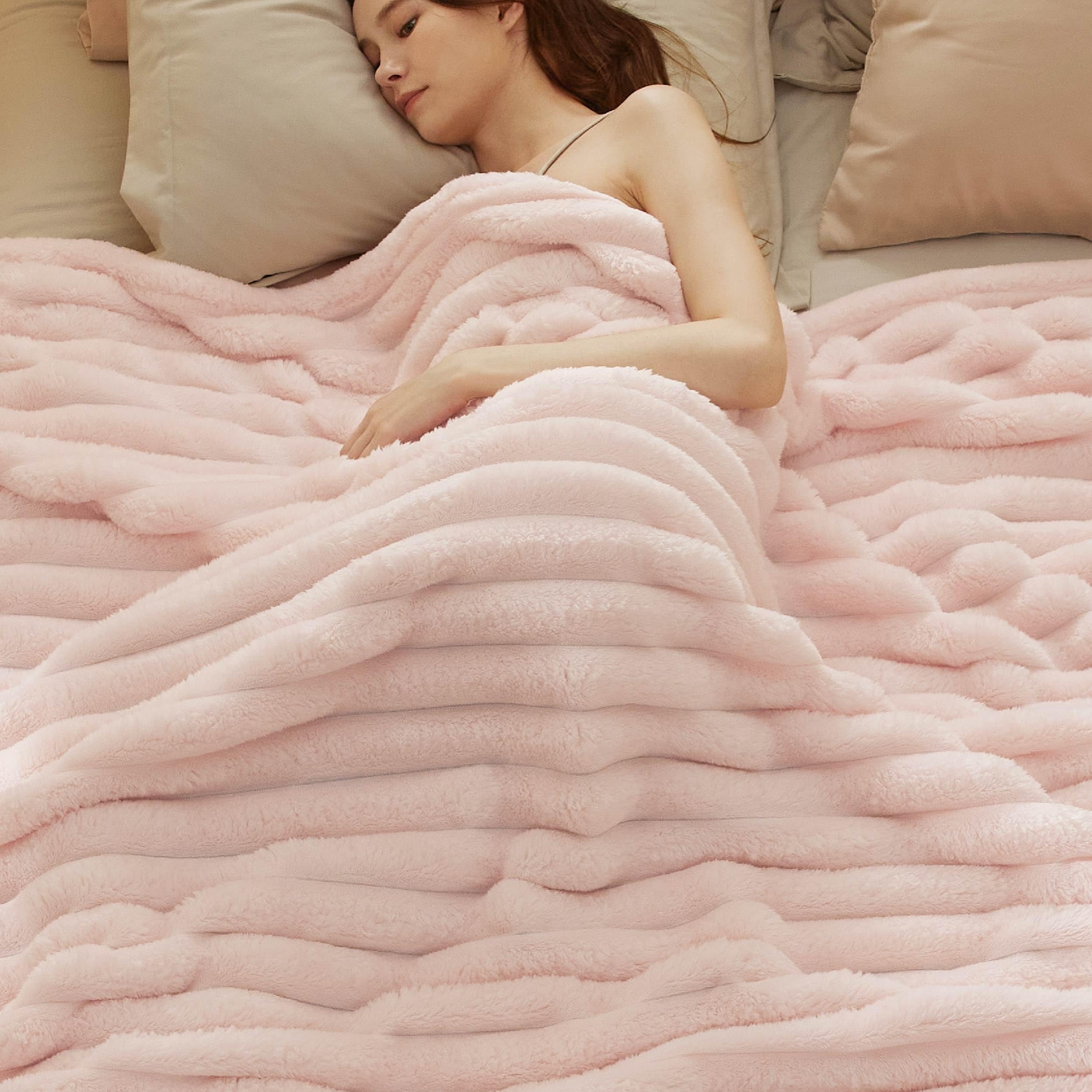 Bedsure Blankets Queen Size for Bed - 350GSM Super GentleSoft Fuzzy Fluffy Cozy Blankets for Women, Cute Large Plush Fleece Throws for Girls, Pink，90x90 Inches, Wider Striped Design