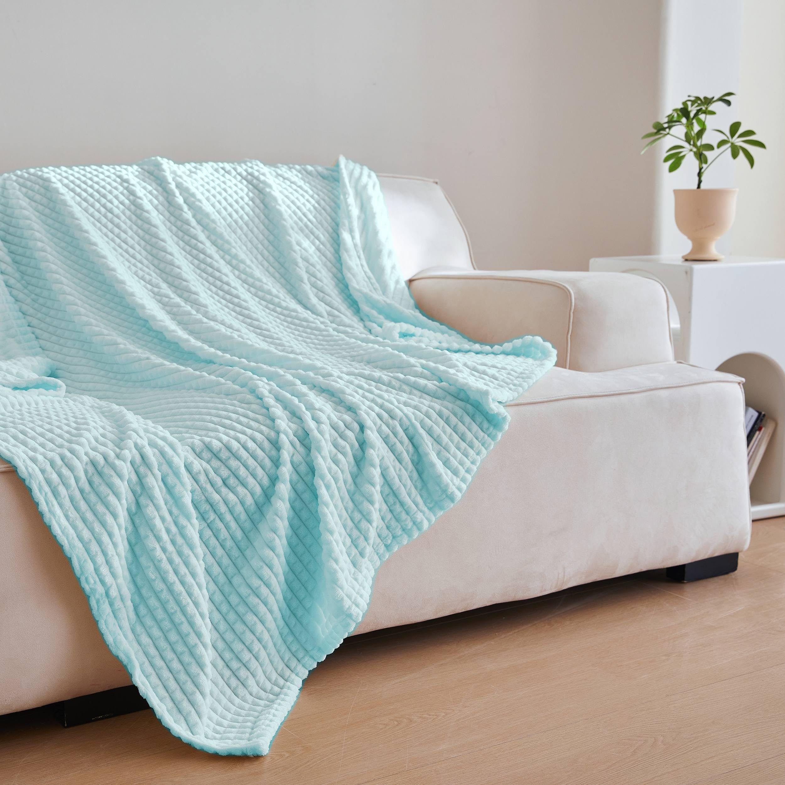 Simple&Opulence Teal Fleece Throw Blanket Lightweight Super Soft Cozy Flannel Blanket with Wave Textured for Sofa Couch Bedroom Decor Camping 50x60 Inches All Season Use（Wave Teal