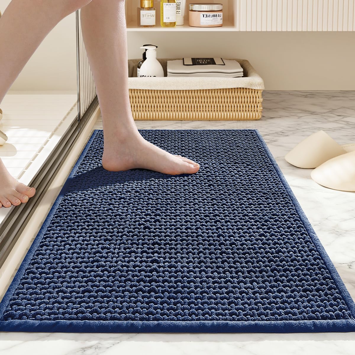 Bathroom Rugs Non Slip Washable, Super Absorbent Thin Bath Mat for Small Quick Dry Low Pile Bathroom Rug, (Navy Blue, 32″x20″)