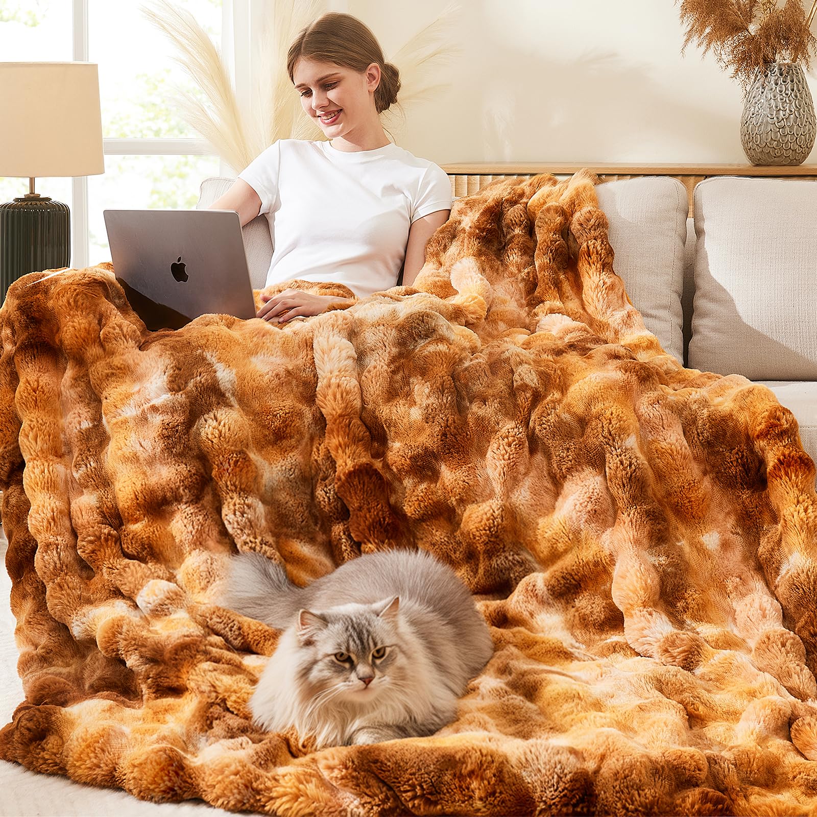 L'AGRATY Faux Rabbit Fur Blanket: 50" x 60" Luxury Soft Fluffy Thick Fur Throw Blanket for Couch Bed - Cozy Plush Bubble Blankets for Winter: Warm Flannel Fleece Decorative Blanket(Milk Tea Brown)