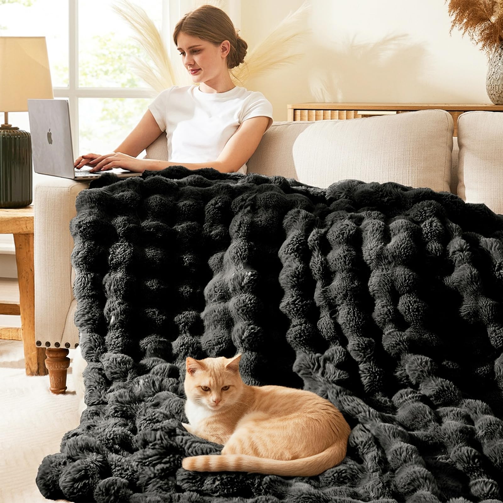 L'AGRATY Faux Rabbit Fur Blanket: 50" x 60" Luxury Soft Fluffy Thick Fur Throw Blanket for Couch Bed - Cozy Plush Bubble Blankets for Winter: Warm Flannel Fleece Decorative Blanket(Milk Tea Brown)