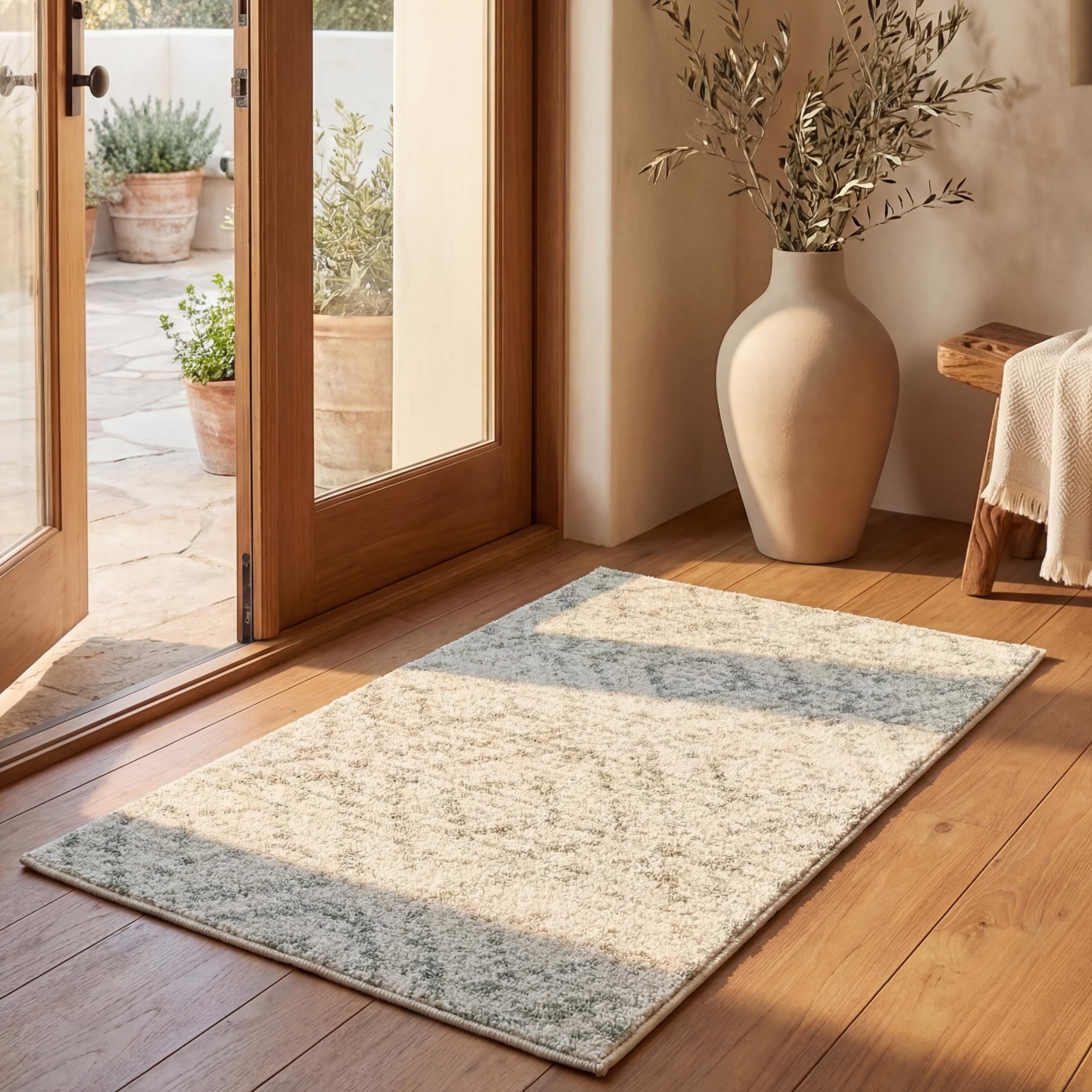 SAFAVIEH Area Rug 8x10 - Adirondack Collection - Large - Light Grey & Grey, Geometric Trellis Pattern, Non-Shedding & Easy Cleaning, Ideal for Living Room, Bedroom, Office, Dining Space (ADR131C)