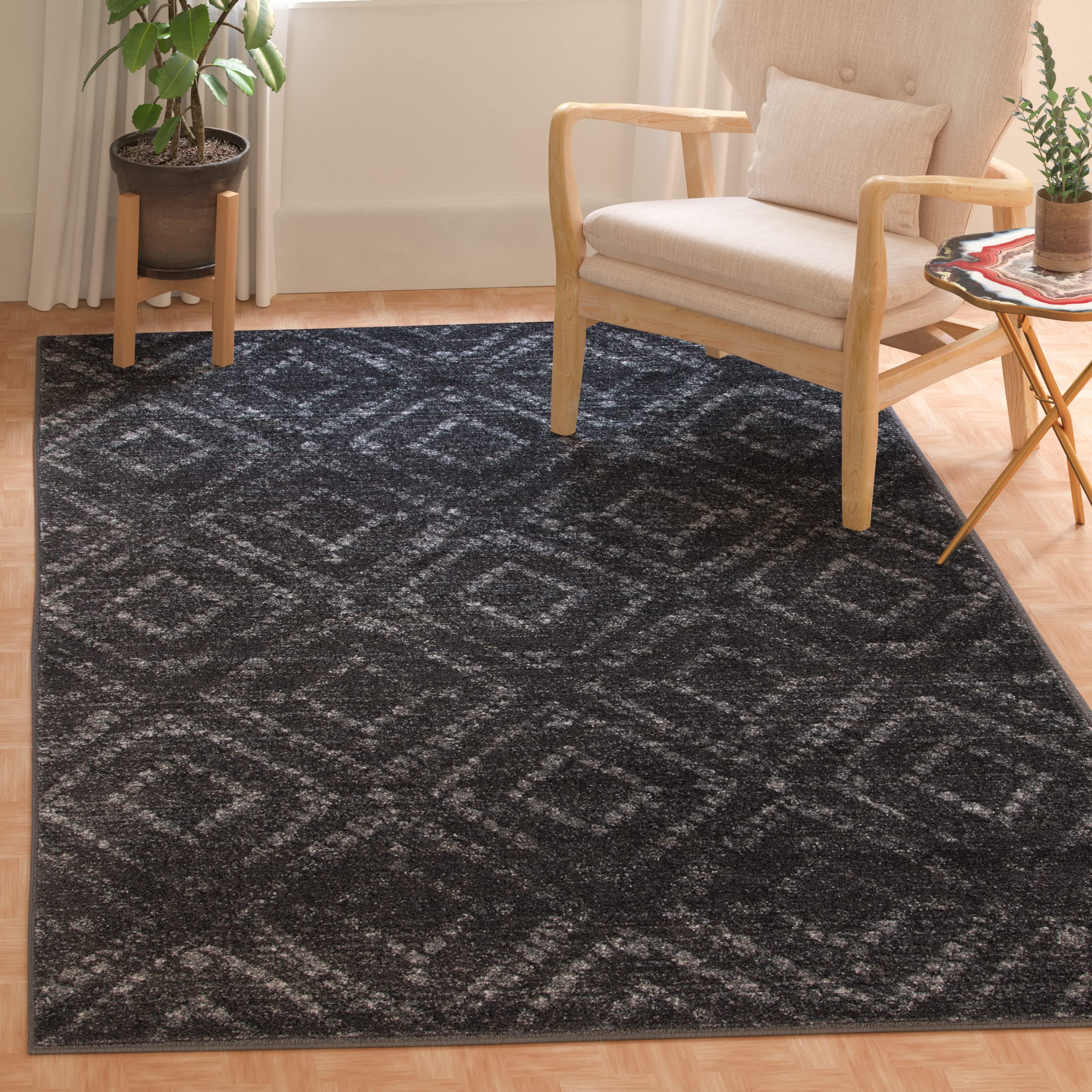 SAFAVIEH Area Rug 8x10 - Adirondack Collection - Large - Light Grey & Grey, Geometric Trellis Pattern, Non-Shedding & Easy Cleaning, Ideal for Living Room, Bedroom, Office, Dining Space (ADR131C)