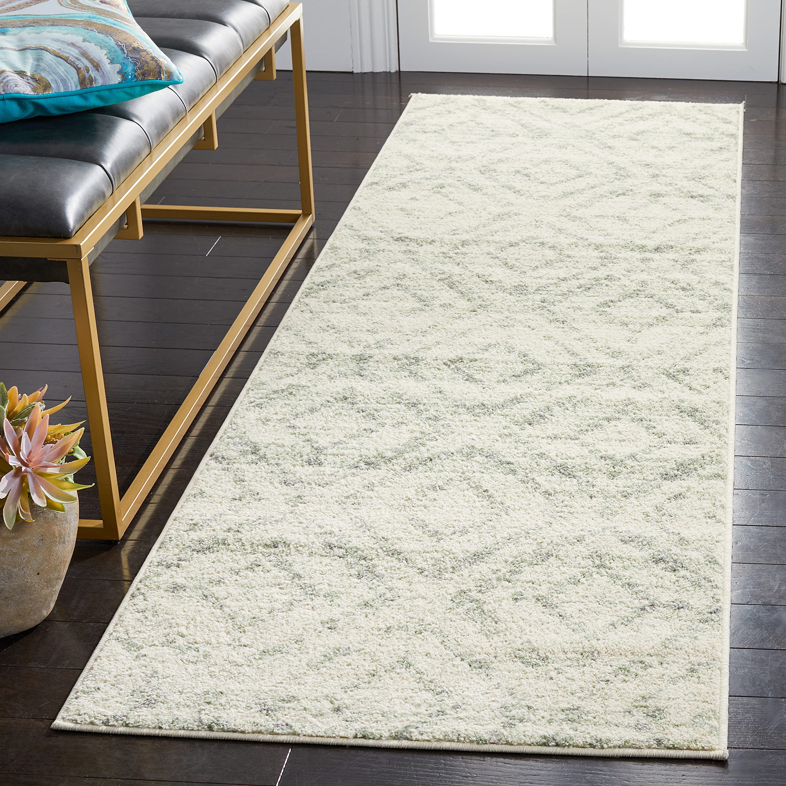 SAFAVIEH Area Rug 8x10 - Adirondack Collection - Large - Light Grey & Grey, Geometric Trellis Pattern, Non-Shedding & Easy Cleaning, Ideal for Living Room, Bedroom, Office, Dining Space (ADR131C)