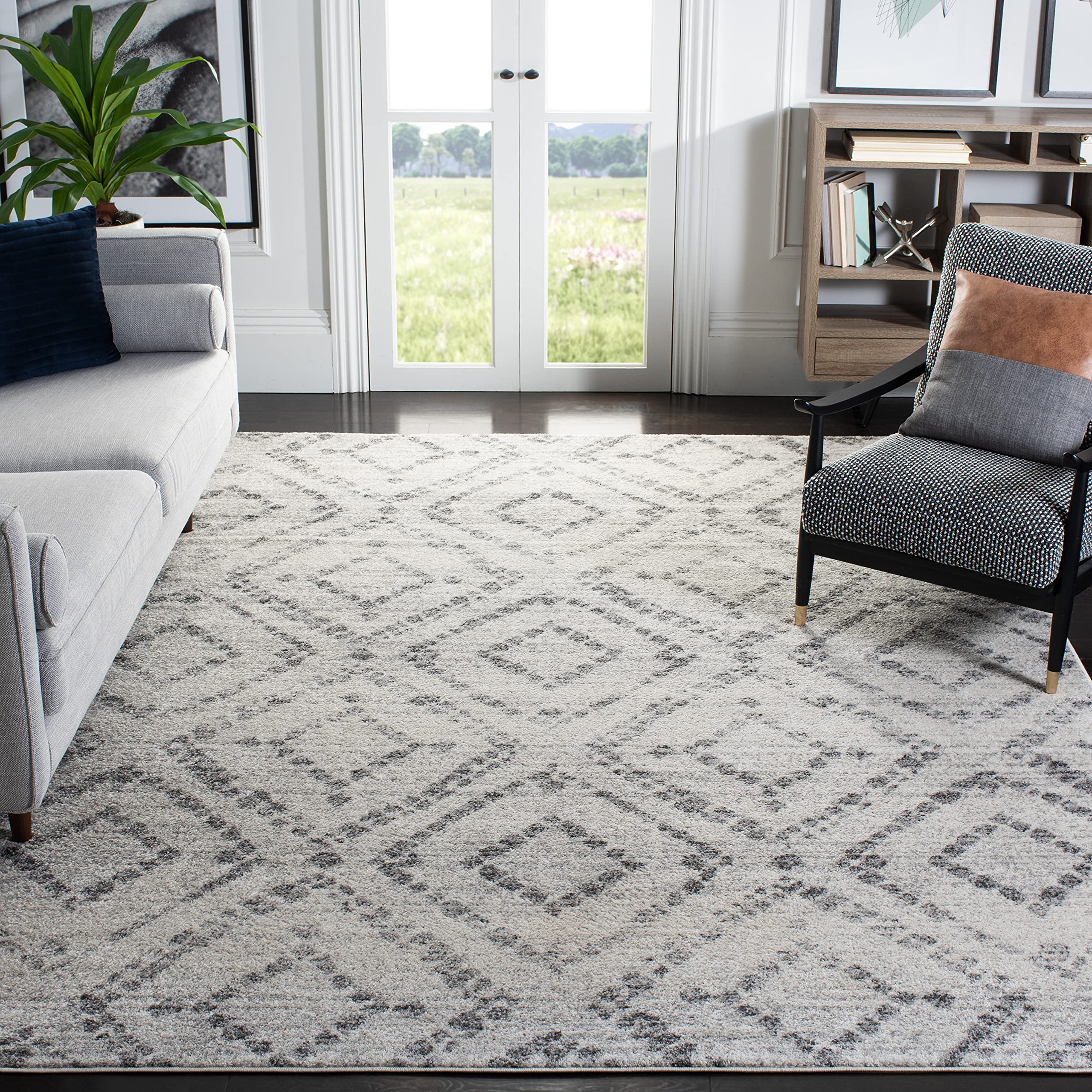 SAFAVIEH Area Rug 8x10 - Adirondack Collection - Large - Light Grey & Grey, Geometric Trellis Pattern, Non-Shedding & Easy Cleaning, Ideal for Living Room, Bedroom, Office, Dining Space (ADR131C)